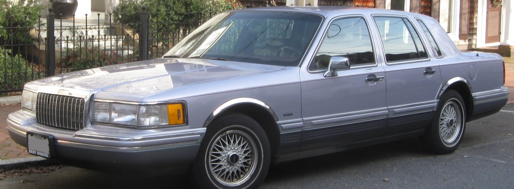 Lincoln Town Car