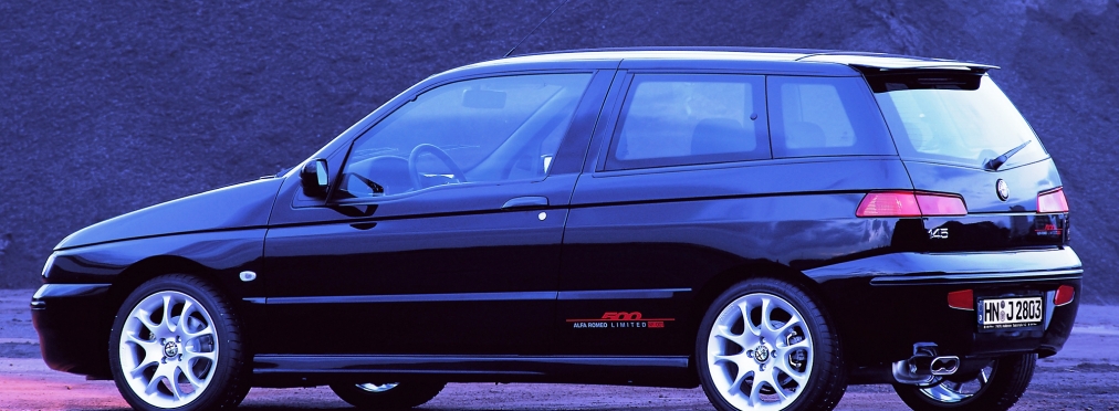 Alfa Romeo 145