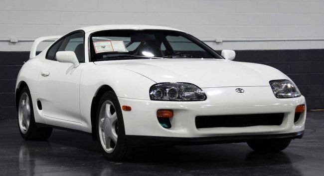 24-летнюю Toyota Supra продали за 24 000 долларов