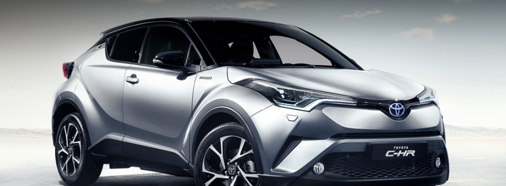 Toyota опубликовала изображения интерьера кроссовера C-HR