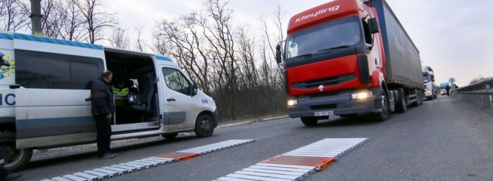 Перегруженный транспорт будут фиксировать автоматически: президент подписал закон