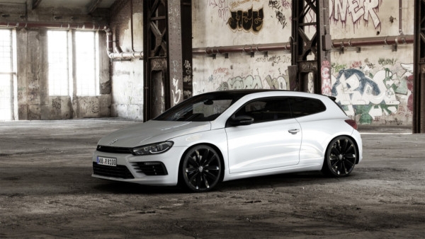 Обновленный VW Scirocco R получил уникальный «Black Style»