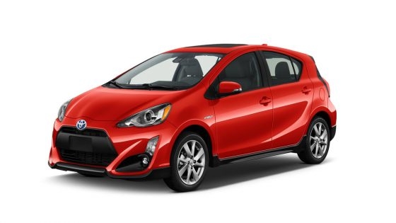 Гибридный Toyota Prius C снимают с производства