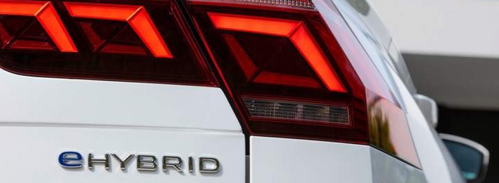 В продажу поступил Volkswagen Tiguan eHybrid 