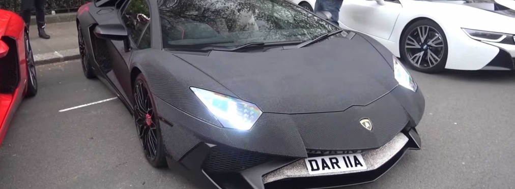 Lamborghini Aventador украсили миллионами кристаллов Swarovski