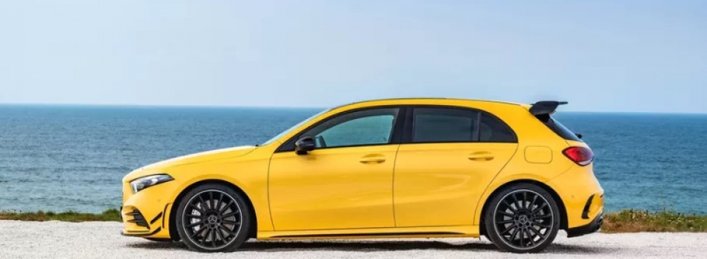 Новый Mercedes-AMG A 45 получит полный привод с режимом дрифта