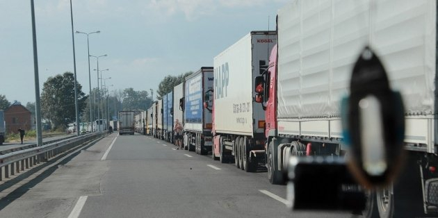 В Украине запускают проект «Электронная очередь пересечения границы» 