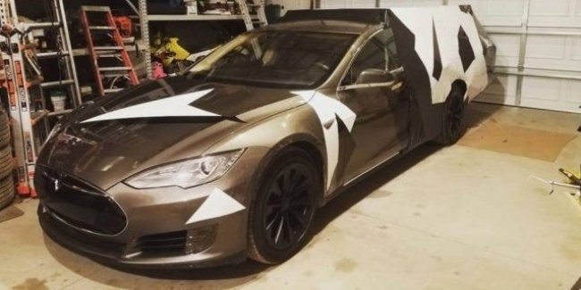 Американец превратил Tesla Model S в ужасный кемпер