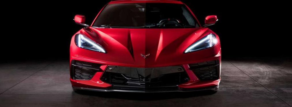 У нового Chevrolet Corvette разные наружные зеркала