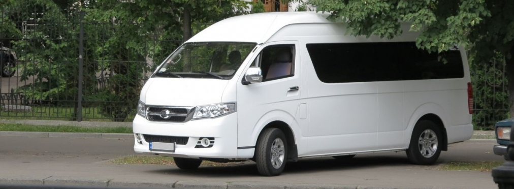 Интересный двойник Toyota Hiace в Украине