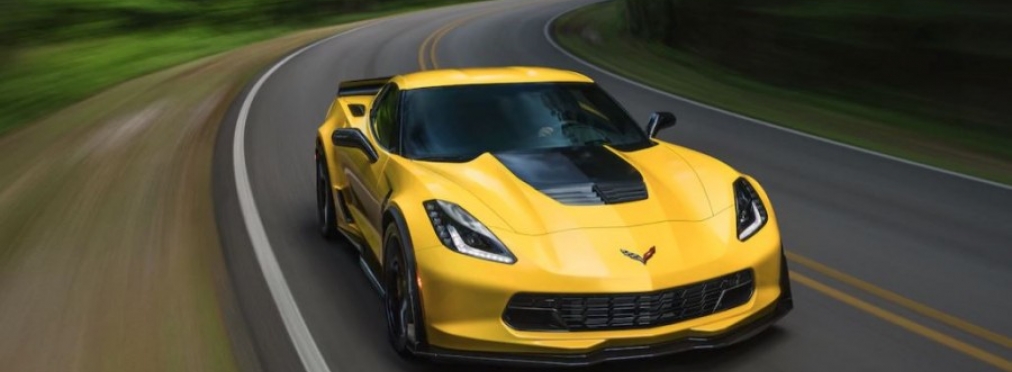 Tesla Model X P100D сразилась в гонке Chevrolet Corvette Z06