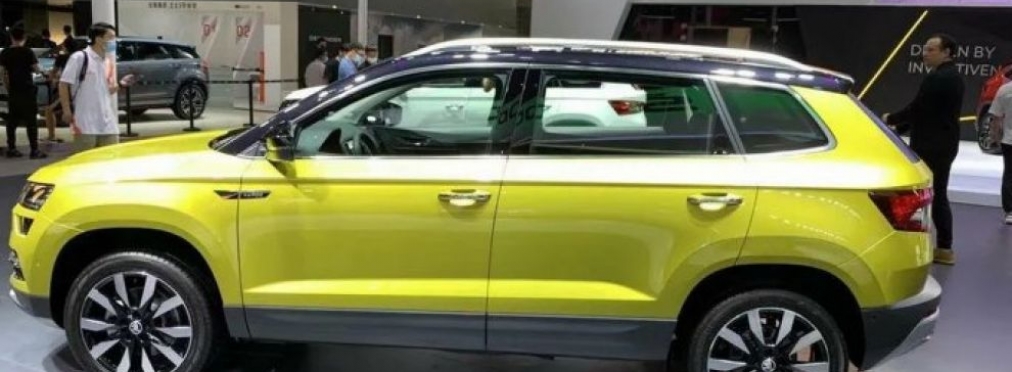 Skoda представила новый компактный кроссовер Karoq