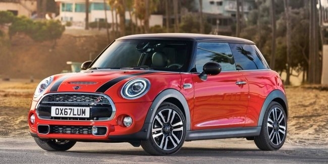 Mini отрицает слухи о снятии с производства трехдверной версии модели