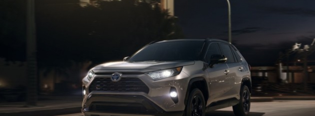 Toyota RAV4 может получить семиместную версию