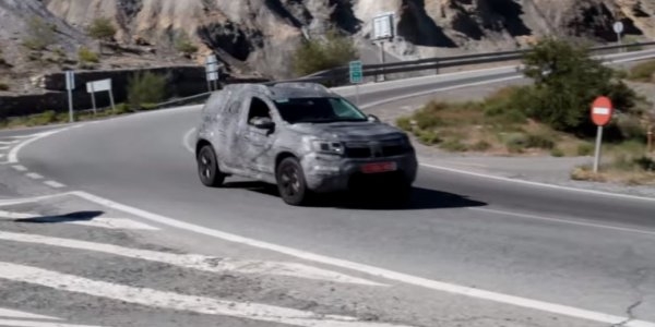 Шпионы засекли обновлённый Renault Duster