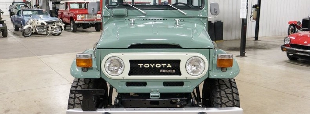  Ретроавтомобиль  Toyota Land Cruiser с пробегом 35 км продают за 80 000 долларов