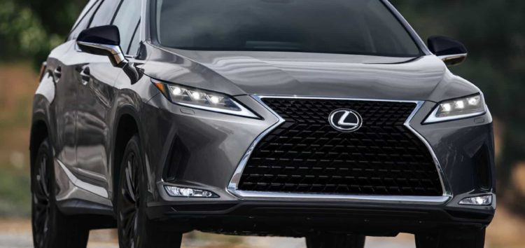 Новый Lexus RX показался на свежих рендерах