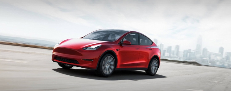 Tesla Model Y уже показался на дорогах