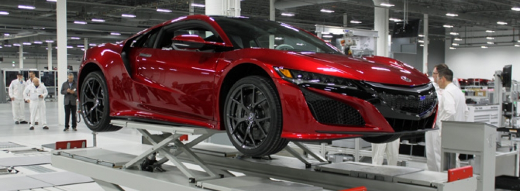 Премиальная японская марка Acura продала первый суперкар NSX