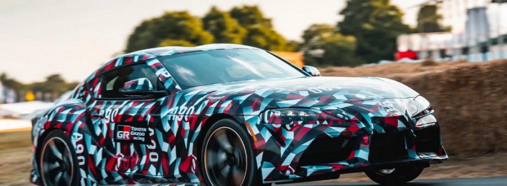 Опубликовано фото салона новой Toyota Supra