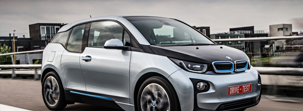 Кто и зачем купил 52 электрокара BMW i3