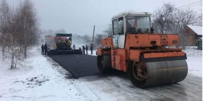 «Укравтодор» не будет платить за асфальт, уложенный в снег