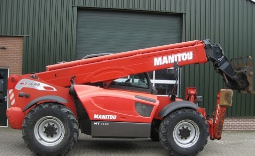 Украинская армия получила первую партию новой техники Manitou