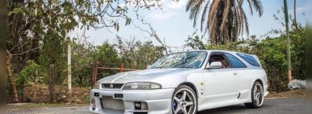 В США выставили на аукцион уникальную модель Nissan Skyline GT-R R33