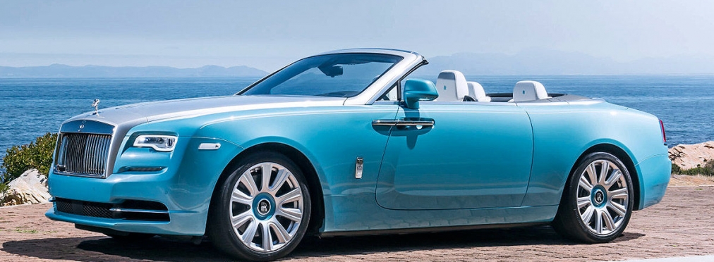 Один клиент заказал сразу три кабриолета Rolls-Royce Dawn