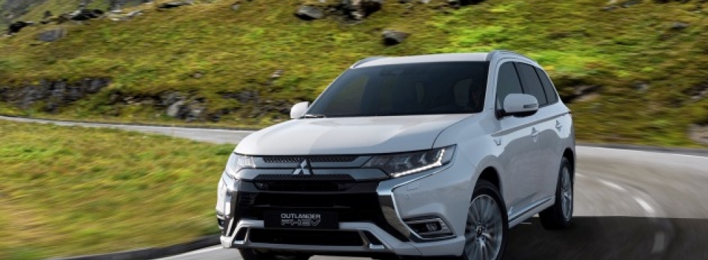 Mitsubishi готовится к премьере двух новинок