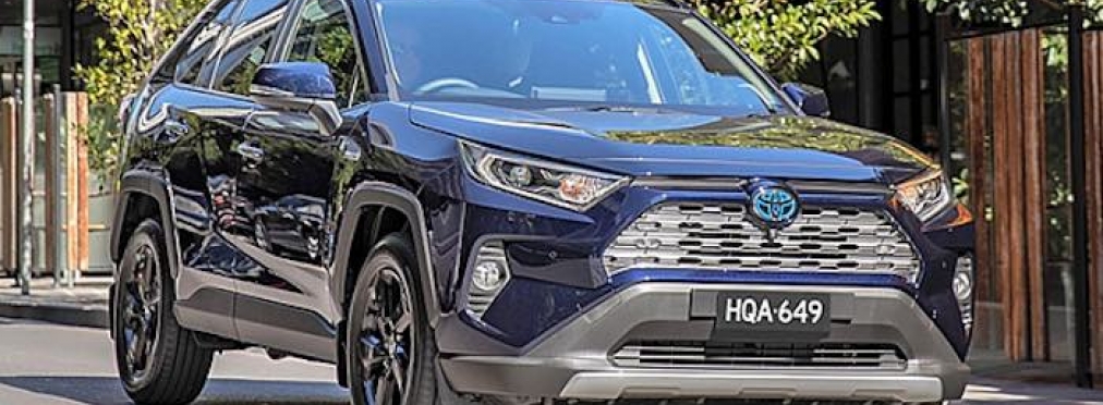 Новый Toyota RAV4 выпустят под брендом Suzuki