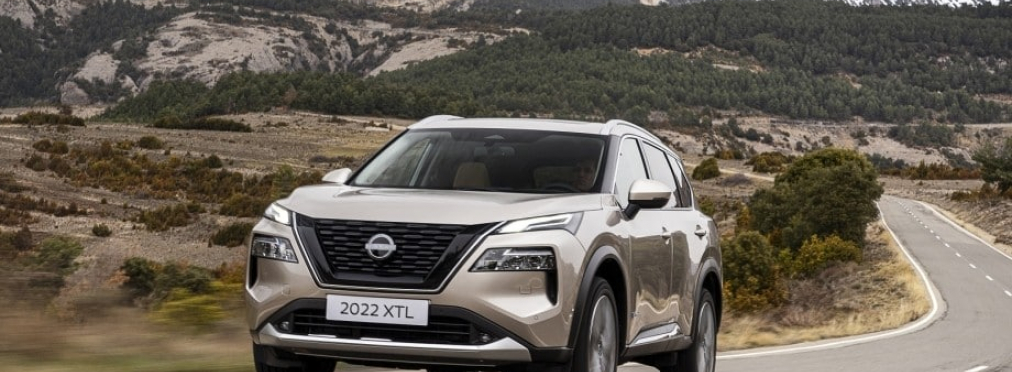 Nissan официально представил X-Trail 2022. Кроссовер получил большой салон и расход 5,8 л/100 км