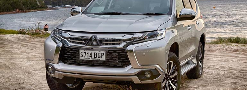 В Сети появились фото обновленного Mitsubishi Pajero Sport